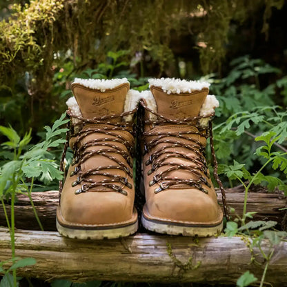 Mountain Pass Shearling Sierra